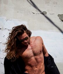Luscious Locks 30 5ed0277768a43.jpg