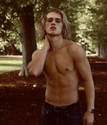 Luscious Locks 30 5ed027af7917f.jpg