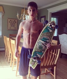 He Was a Skater Boy 6 5ed2de5c1cdce.jpg