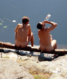 Bromance 9 5ed96c7f0b17c.jpg