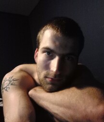 The Boy Next Door 20 5edacb5955687.jpg