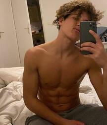 Luscious Locks 31 5edc3202beb4d.jpg