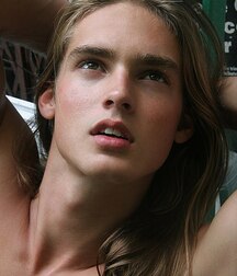 Luscious Locks 31 5edc3235bdf05.jpg