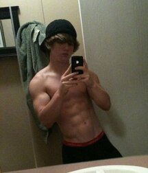 Luscious Locks 31 5edc3256e780f.jpg