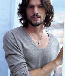 Luscious Locks 31 5edc326fc6c3f.jpg