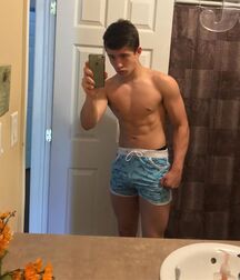Fitness Twunk Isaac 2 5edd6ee87be13.jpg