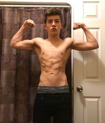 Fitness Twunk Isaac 2 5edd6f019a1b1.jpg
