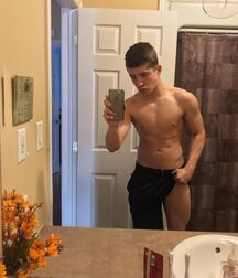 Fitness Twunk Isaac 2 5edd6f08c8062.jpg