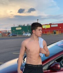 Fitness Twunk Isaac 2 5edd6f0d497fc.jpg