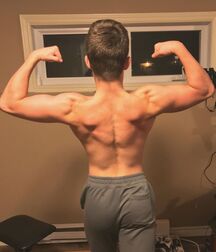 Fitness Twunk Isaac 2 5edd6f3036e74.jpg