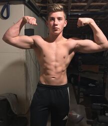 Fitness Twunk Isaac 5edd6f59f2709.jpg