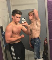 Fitness Twunk Isaac 5edd6f9c4b91e.jpg