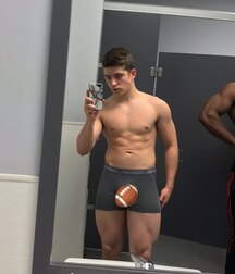 Fitness Twunk Isaac 5edd6fbb0f6e9.jpg