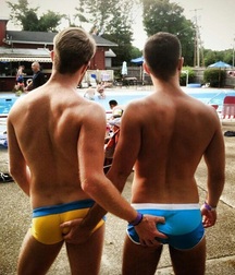 Bromance 10 5edd72678dc0b.jpg