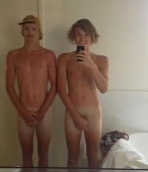 Twinks and Twunks 15 5ee01589bbb65.jpg
