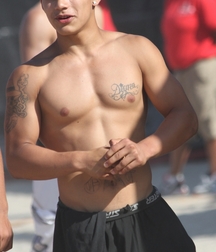 The Boy Next Door 21 5ee16f0b033d5.jpg