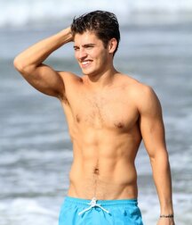 The Beauty of Men 46 5ee3fe5b20dbb.jpg