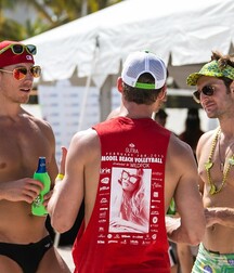 Bromance 11 5ee5744b6fe89.jpg