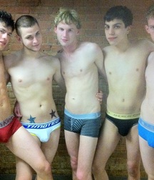 Twinks and Twunks 16 5ee576b9c1296.jpg