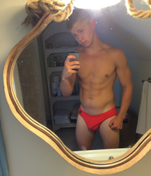 The Boy Next Door 22 5ee6afd8c6375.png