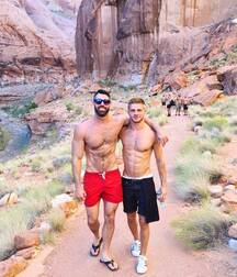 Bromance 12 5eeab302d64d0.jpg