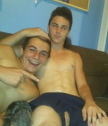 Bromance 12 5eeab34049d81.jpg