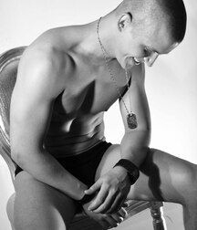 The Beauty of Men 48 5eeff46888b84.jpg