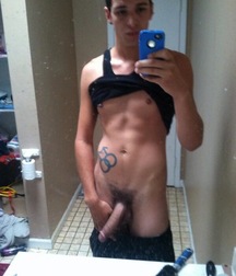Boys with Phones 69 5eeff5929c859.jpg