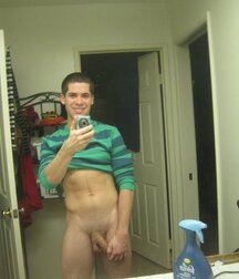 Boys with Phones 69 5eeff5973b483.jpg
