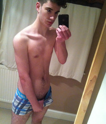 Boys with Phones 69 5eeff5a5bab10.jpg