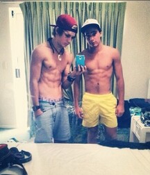 Twinks and Twunks 18 5ef1468a950a7.jpg
