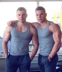 Bromance 13  5ef3ef8933ae6.jpg