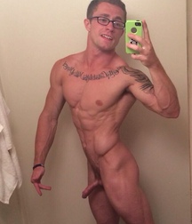 Boys with Phones 70 5ef68b9577eaf.jpg
