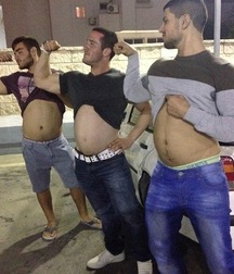 Bromance 14  5efa846418566.jpg