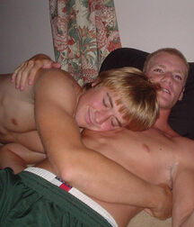 Bromance 14  5efa8480897db.jpg