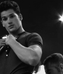 The Beauty of Men 50 5efbc13585b4c.gif