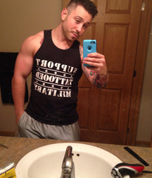 Boys with Phones 71 5effcb1fc5194.jpg