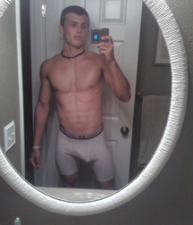 The Boy Next Door 26 5f0117af737eb.jpg