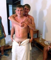 Bromance 15 5f01194937a8c.jpg