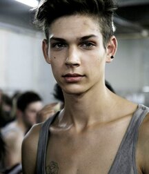 The Beauty of Men 51 5f011a46eb2b9.jpg