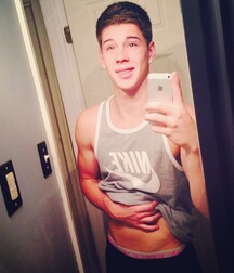 Twinks and Twunks 22 5f03b0e29d4cc.jpg
