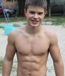Twinks and Twunks 22 5f03b101010d7.jpg