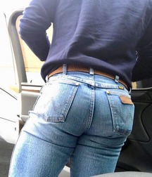 Butts and Holes 57 5f06671e2420e.jpg