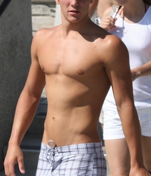 Twinks and Twunks 23 5f0908fe2eeb5.jpg