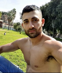 Pit-a-palooza jock flexing 266 5f1ca8c6db97b.jpg