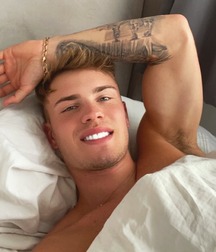 Pit-a-palooza jock flexing 266 5f1ca8e136c4e.jpg