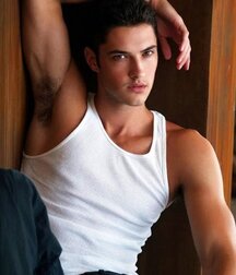Pit-a-palooza jock flexing 266 5f1ca8e94a5e4.jpg