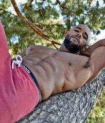 Pit-a-palooza jock flexing 266 5f1ca90a65043.jpg