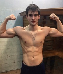 Pit-a-palooza jock flexing 266 5f1ca91569dea.jpg