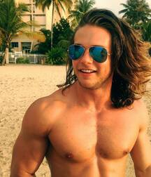 Luscious Locks boys porn long hair 35 5f1e0966679e0.jpg